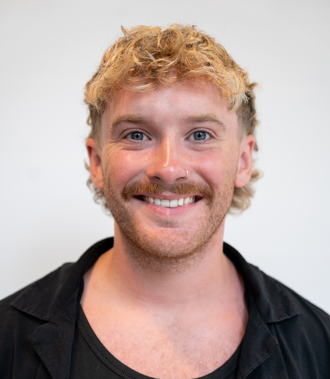 Ellis, Barber